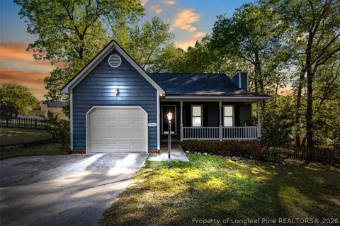 1205 Crossbend Ct, Fayetteville, NC 28314