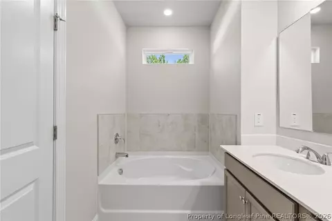 Bath - 33 Cornelia Xing, Cameron, NC 28326 photo 3 of 4