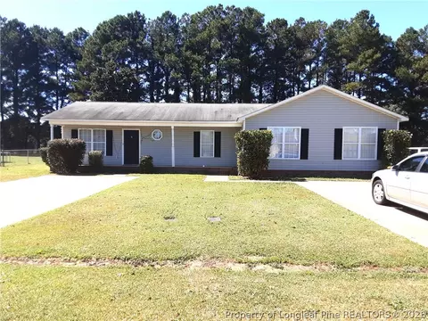 Exterior - 170 A B Eulon Loop, Raeford, NC 28376 photo 4 of 8