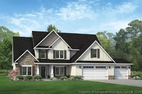 136 Leaning Pine Cir, Spring Lake, NC 28390