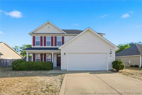 542 Gapway Ct, Hope Mills, NC 28348