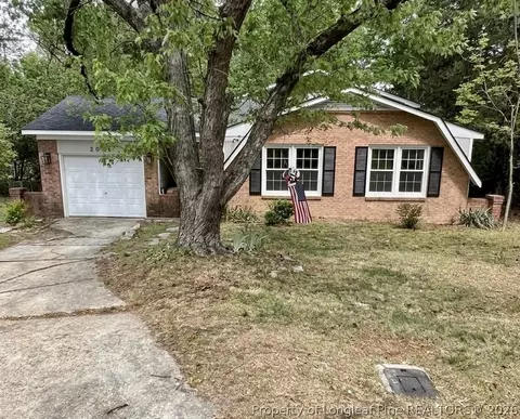 2006 Shiloh Dr, Fayetteville, NC 28304