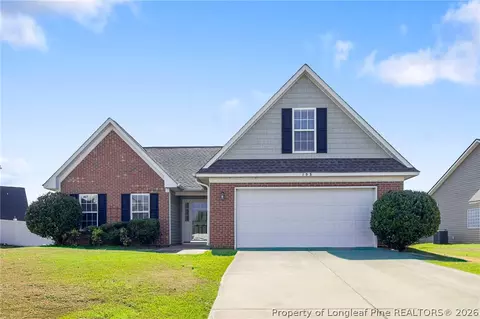 153 Saint George Dr, Raeford, NC 28376