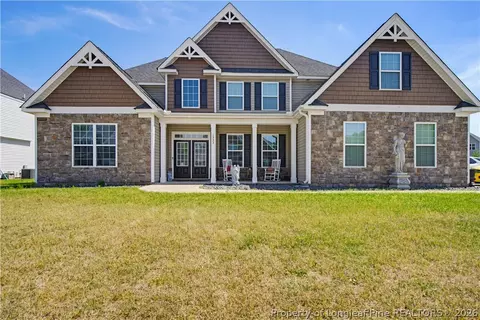 1533 Elk Run Rd, Fayetteville, NC 28312