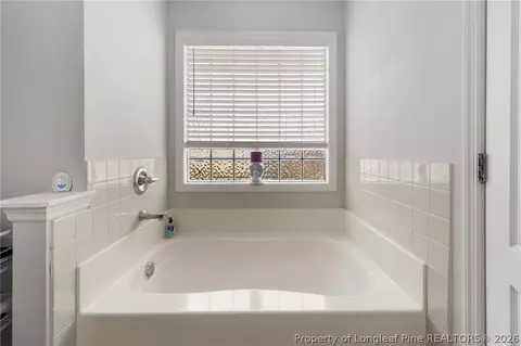 Bath - 120 Turkey Oak Cir, Bunnlevel, NC 28323 photo 2 of 6