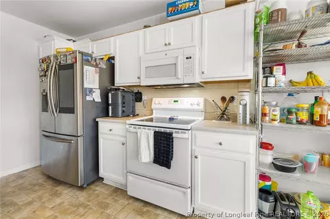 Kitchen - 120 Turkey Oak Cir, Bunnlevel, NC 28323 photo 2 of 3
