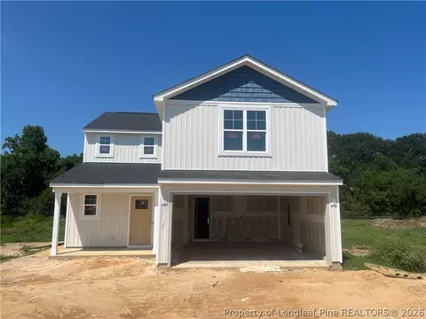 81 Coachman Ln, Autryville, NC 28318