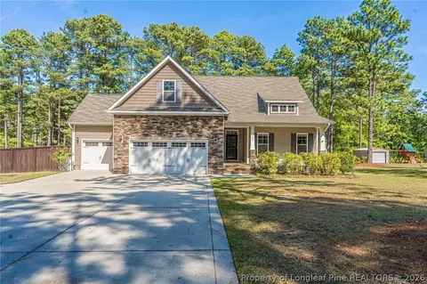 103 Laurel Oak Ln, Pinebluff, NC 28373