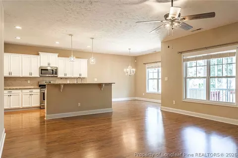 Living - 103 Laurel Oak Ln, Pinebluff, NC 28373 photo 4 of 4