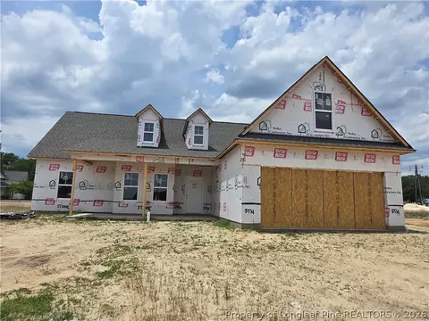 4301 Kirkhill Ct, Wade, NC 28395