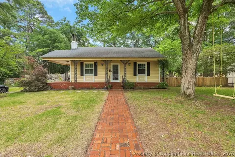 614 Pearl St, Fayetteville, NC 28303