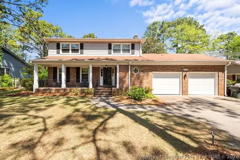 2614 Torcross Dr, Fayetteville, NC 28304