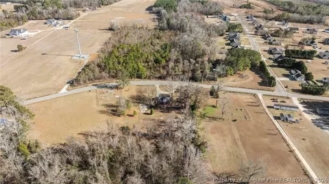 1737 W Carthage Rd, Lumberton, NC 28360