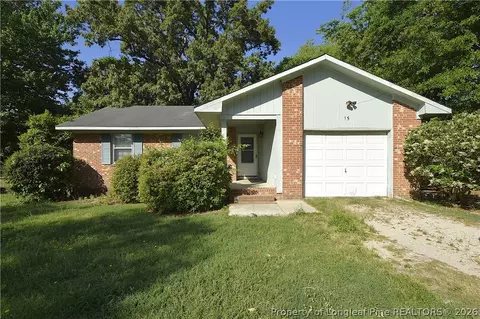 15 Astor Dr, Spring Lake, NC 28390