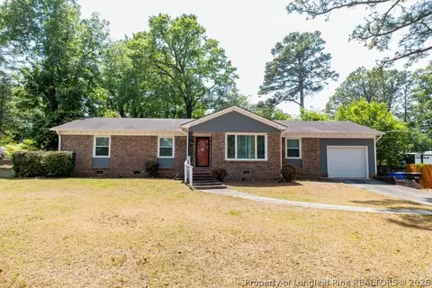 6317 Greyfield Rd, Fayetteville, NC 28303