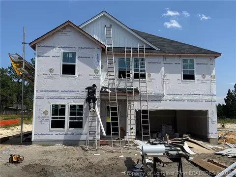 135 Blossom Trl, Lillington, NC 27546
