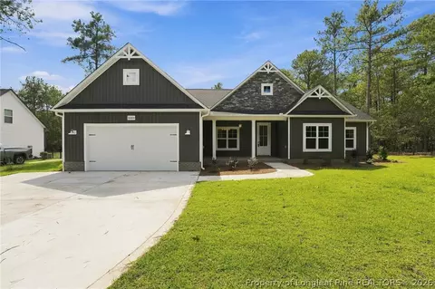 26820 Peach Orchard Rd, Wagram, NC 28396