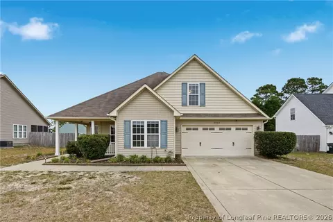 3925 Princess Amelia Ln, Hope Mills, NC 28348