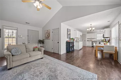 2608 Gressitt Point Ln, Fayetteville, NC 28306