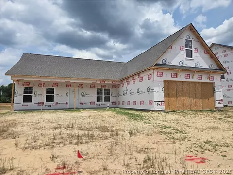 4311 Kirkhill Ct, Wade, NC 28395