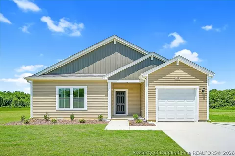 105 Hallwood Dr, Pikeville, NC 27863
