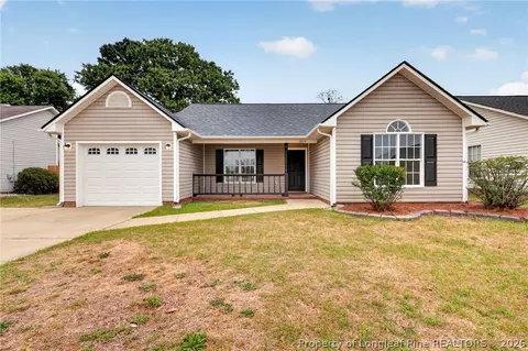 1054 Coalport Rd, Hope Mills, NC 28348