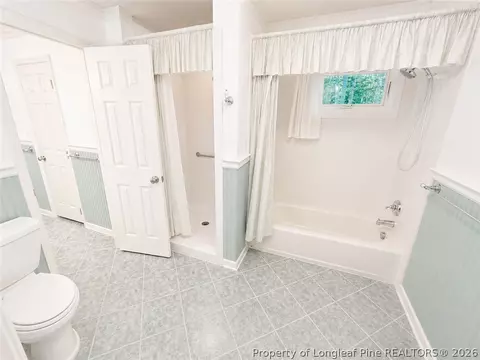 Bath - 2808 Elsbeth Ct, Wake Forest, NC 27587 photo 4 of 5