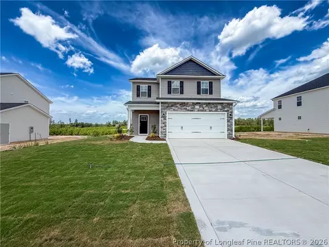 210 Ashley Heights Dr, Aberdeen, NC 28315