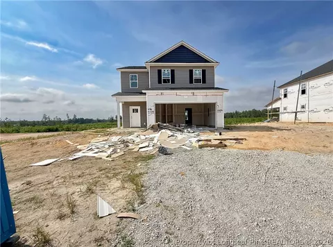 210 Ashley Heights Dr, Aberdeen, NC 28315