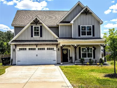 171 Amelia Dr, Carthage, NC 28327