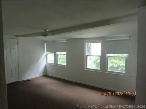 Living - 215 E Maple St, Mount Olive, NC 28365 photo 3 of 3