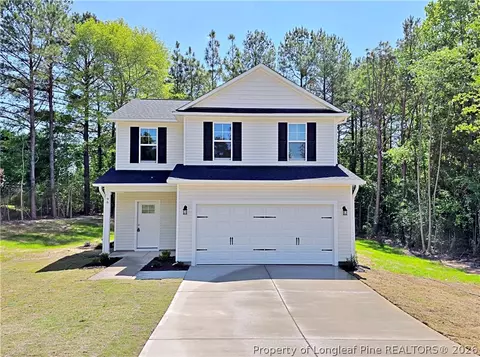 96 Montana Ln, Spring Lake, NC 28390