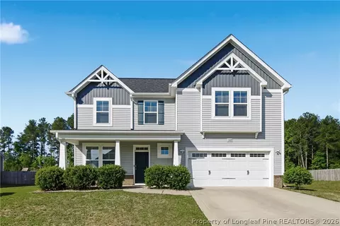 340 Gadson Dr, Hope Mills, NC 28348