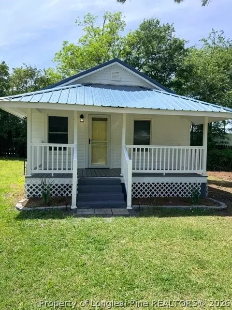 33 State St, Lumberton, NC 28358