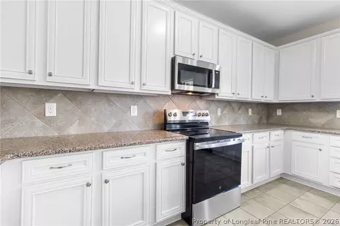 Kitchen - 50 Huzzas Cir, Cameron, NC 28326 photo 4 of 4