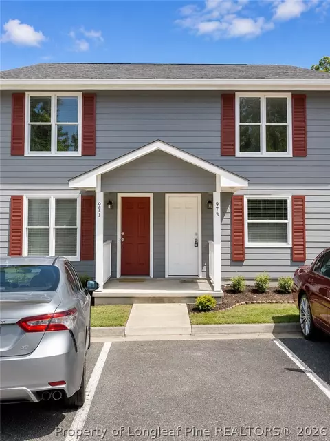 973 Odom Dr, Fayetteville, NC 28304