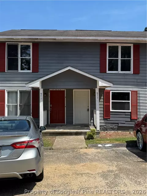 973 Odom Dr, Fayetteville, NC 28304
