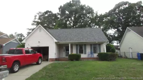 7321 Tollhouse Dr, Fayetteville, NC 28314