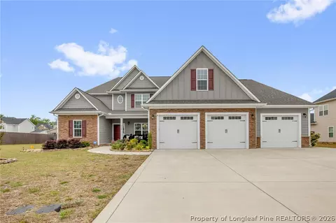 3520 Glencastle Ln, Fayetteville, NC 28306