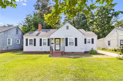 907 Mckimmon Rd, Fayetteville, NC 28303