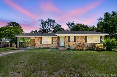 1705 Doyle Ct, Fayetteville, NC 28304