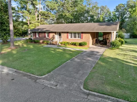 246 Oak St, Wallace, NC 28466