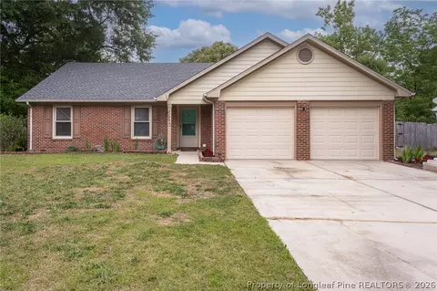 6729 Pacific Ave, Fayetteville, NC 28314