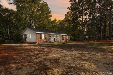 29844 N Turnpike Rd, Wagram, NC 28396