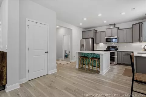 Entry Way - 242 School Side Dr, Spring Lake, NC 28390 photo 4 of 10
