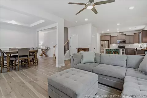 Entry Way - 242 School Side Dr, Spring Lake, NC 28390 photo 3 of 10