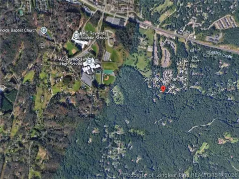 94 Village Pointe Ln, Asheville, NC 28803