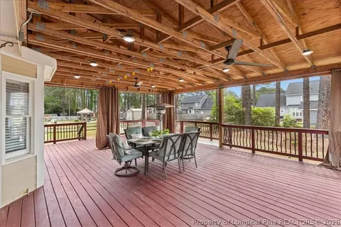 1939 Fairforest Dr, Fayetteville, NC 28304