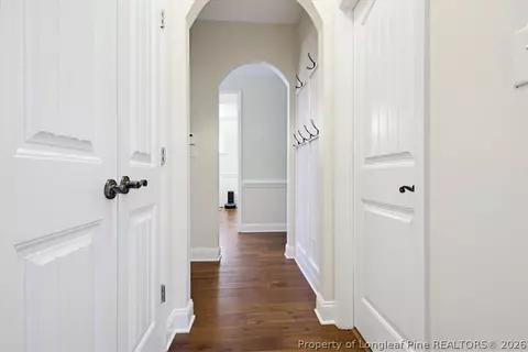 Entry Way - 135 Valley Stream Rd, Spring Lake, NC 28390 photo 5 of 8