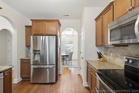 Kitchen - 135 Valley Stream Rd, Spring Lake, NC 28390 photo 4 of 5